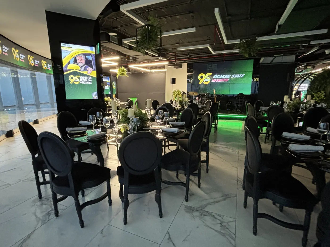 Banquete en EVNTS, piso 46 del WTC