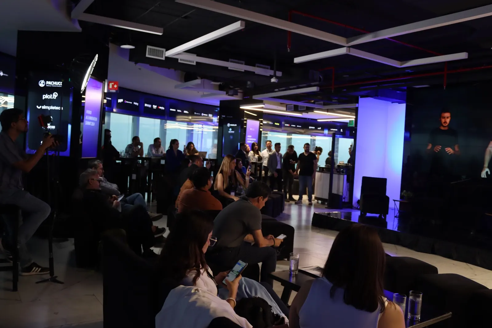 Networking en EVNTS, piso 46 del WTC